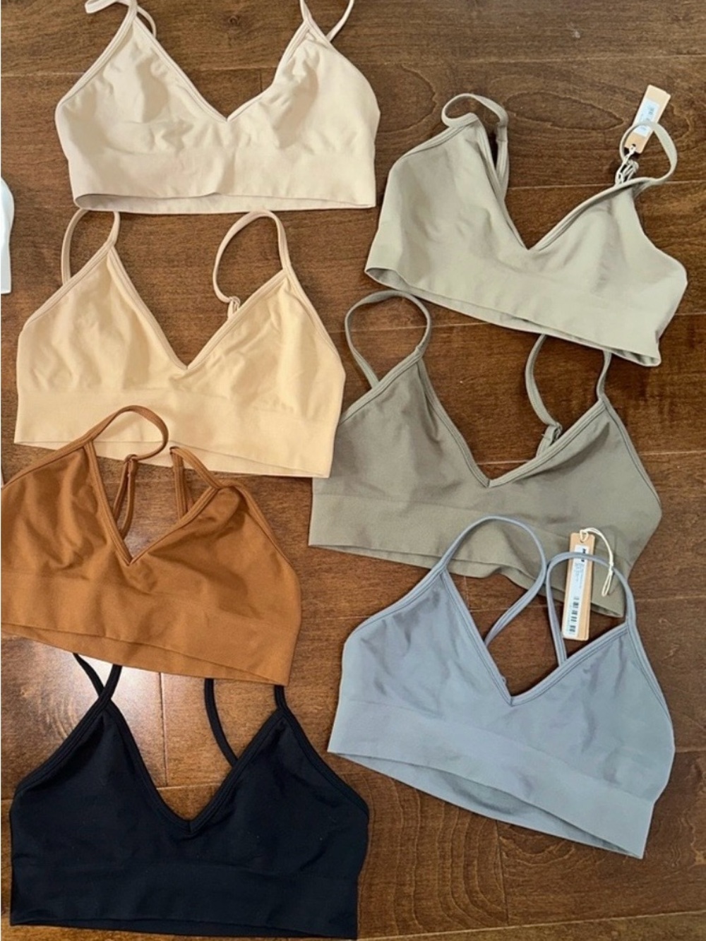 SKIMS SOFT SMOOTHING SEAMLESS Bralette Bundle Of 7 S